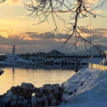 Lofoten Kabelvag-small Ubytování v soukromí Kabelvåg